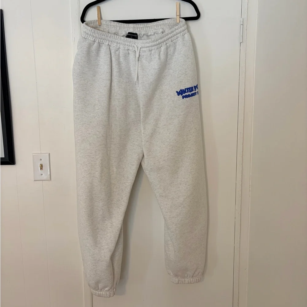 White Fox Boutique Set - Picture 8 of 8